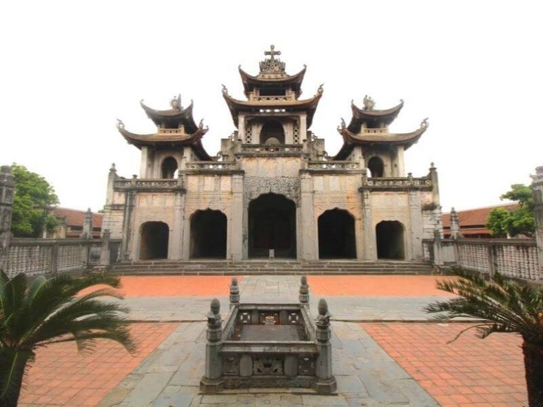  Thuyết minh về nhà thờ đá Phát Diệm – nhà thờ Công giáo lớn nhất Việt Nam